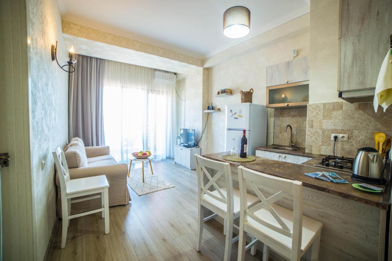 Comfy Apartment Tbilisi Exterior foto